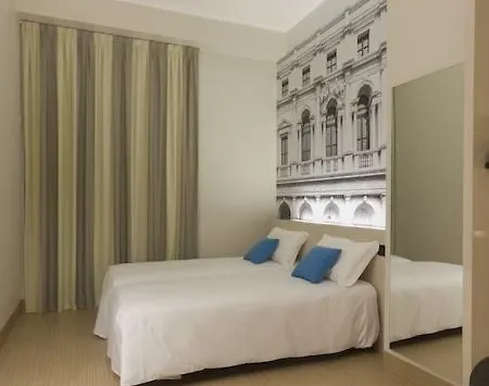 Szálloda Sant'ambrogio 3*